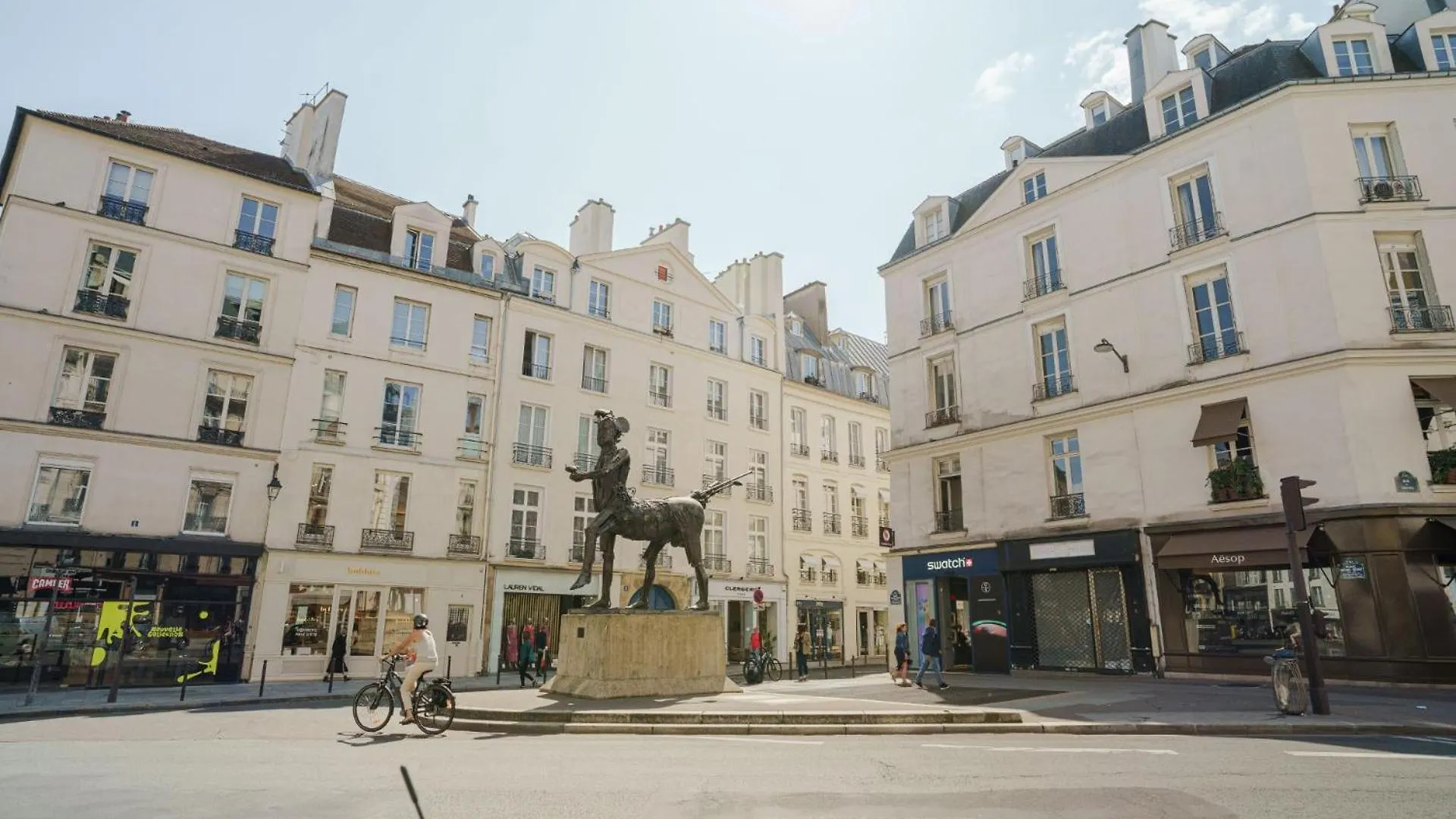Chic 7Th Floor Studio Saint-Germain-Des-Pres Paris Apartment